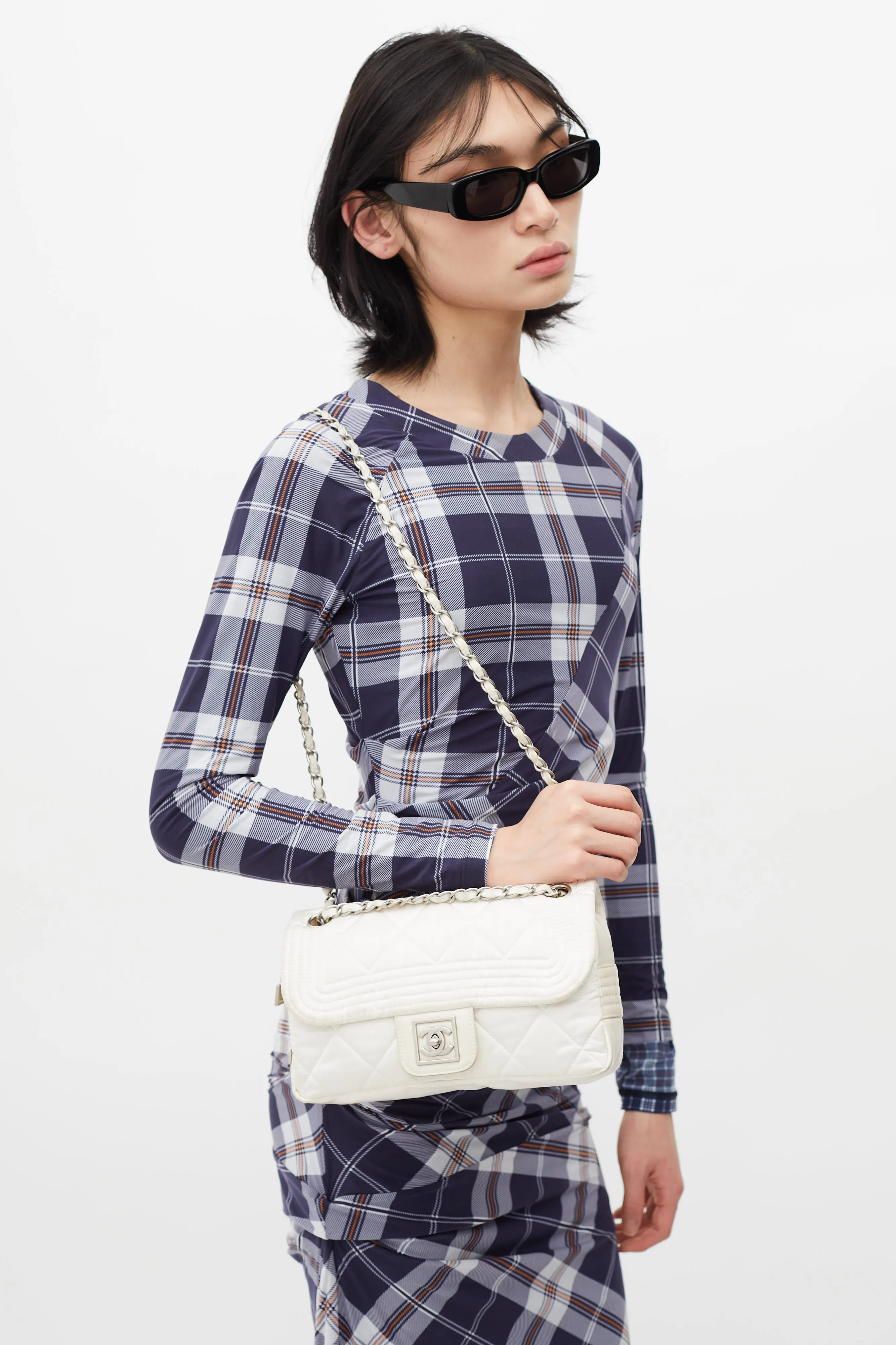 2005 White Nylon Ski Sport Flap Shoulder Bag