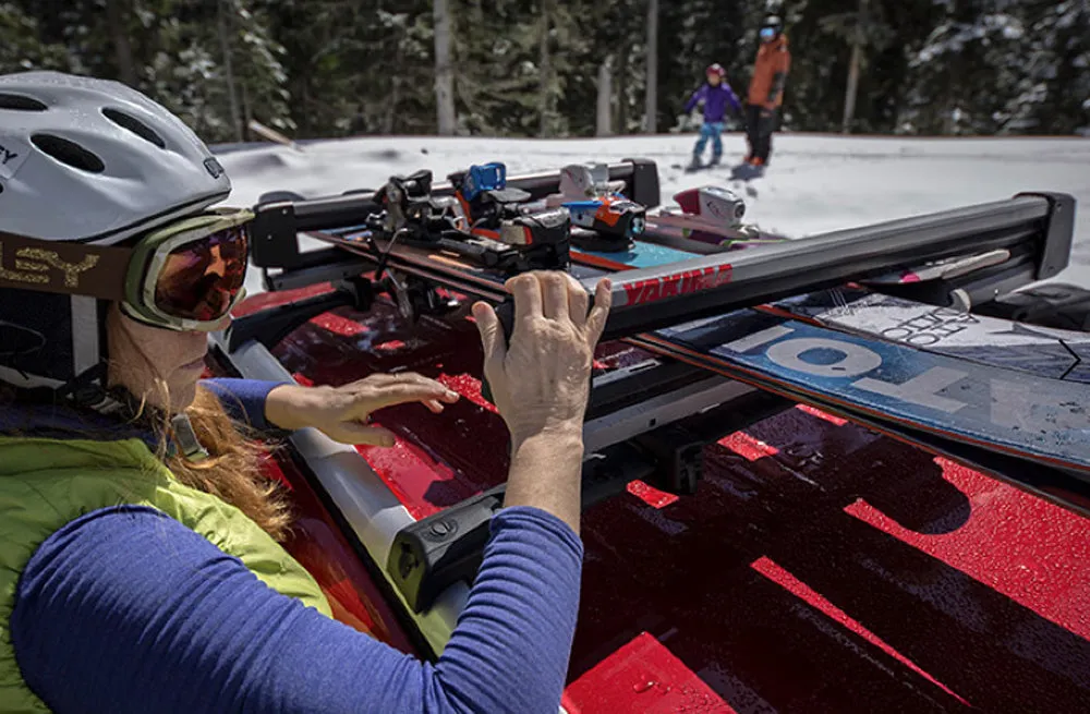 FreshTrack Ski / Snowboard Roof Mount Rack